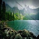 تصویر کوه و جنگل با دریاجه